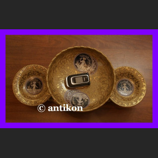 Porcelanowa patera piętrowa Porcelanowa patera piętrowa