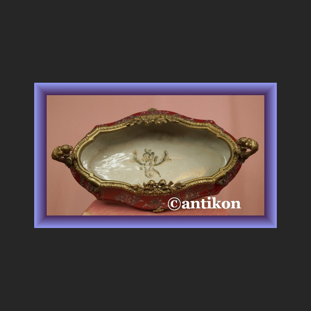 Żardiniera porcelanowa waza z syrenami 