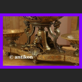 Porcelanowa patera piętrowa Porcelanowa patera piętrowa