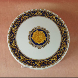Szkatuła z porcelany Limoges  Szkatuła z porcelany Limoges