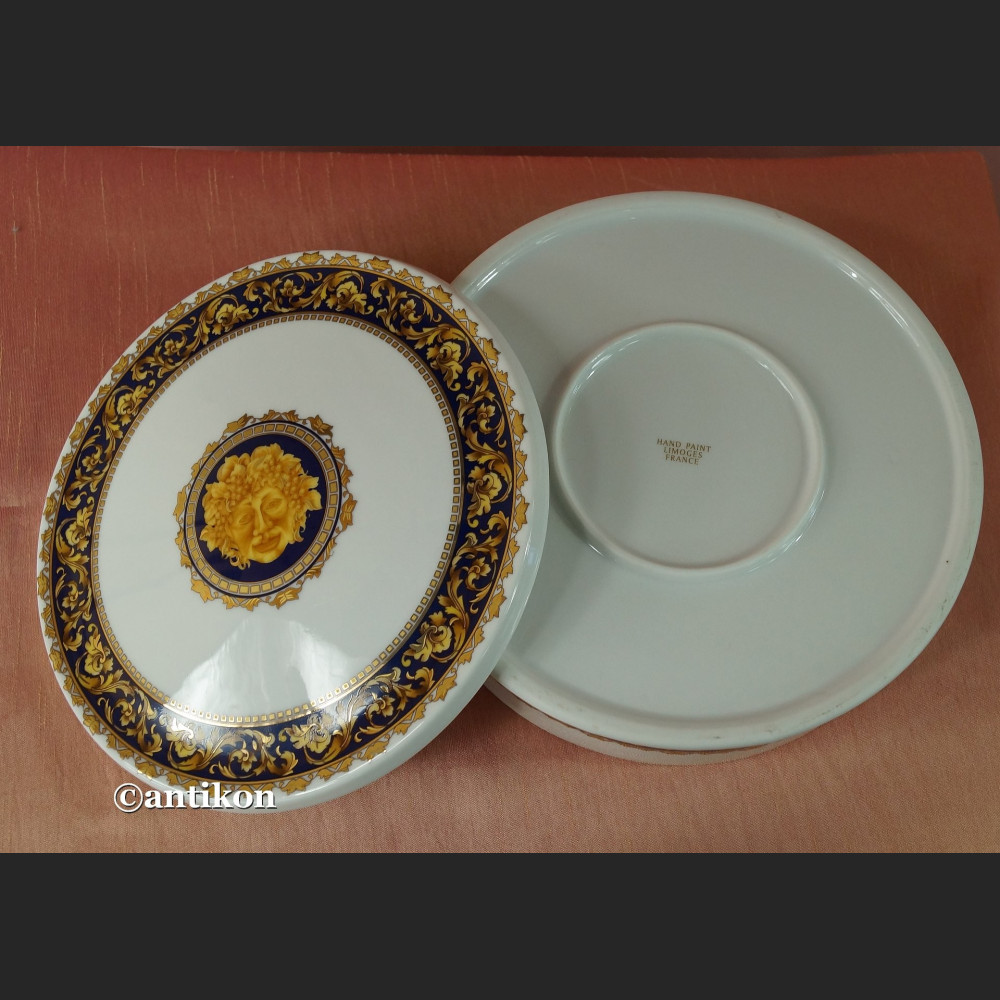 Szkatuła z porcelany Limoges  Szkatuła z porcelany Limoges