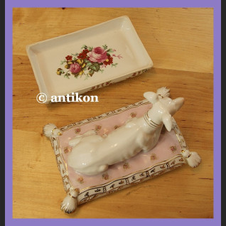 NIESAMOWITA PORCELANOWA SZKATUŁKA Z PSEM