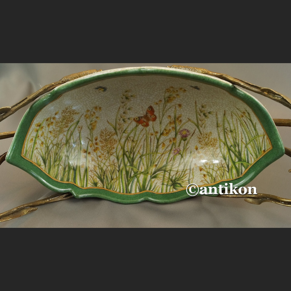 Żardiniera  patera secesyjna z nenufarami 