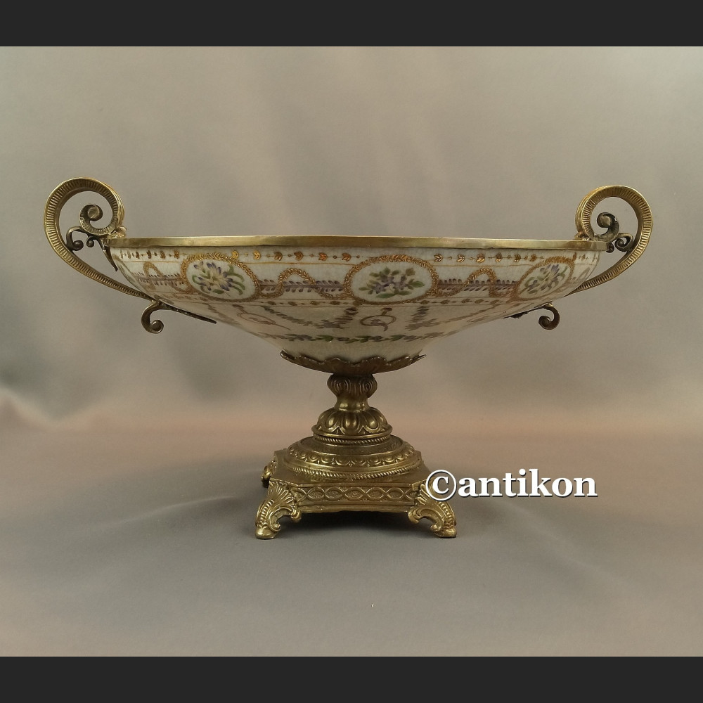 Patera z brązem duża z papużkami Patera z brązem duża z papużkami