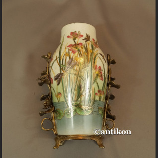 Wazon z nenufarami porcelana z brązem  Wazon z nenufarami porcelana z brązem