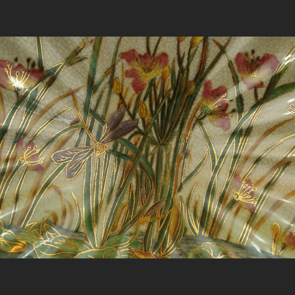 Patera porcelanowa z ważkami w brązie Patera porcelanowa z ważkami w brązie