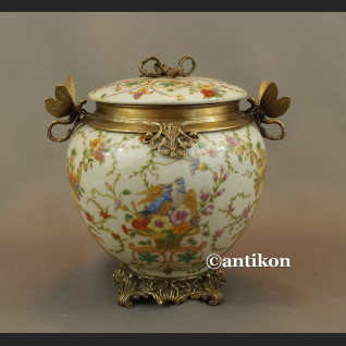 Porcelanowa szkatuła z ważkami 