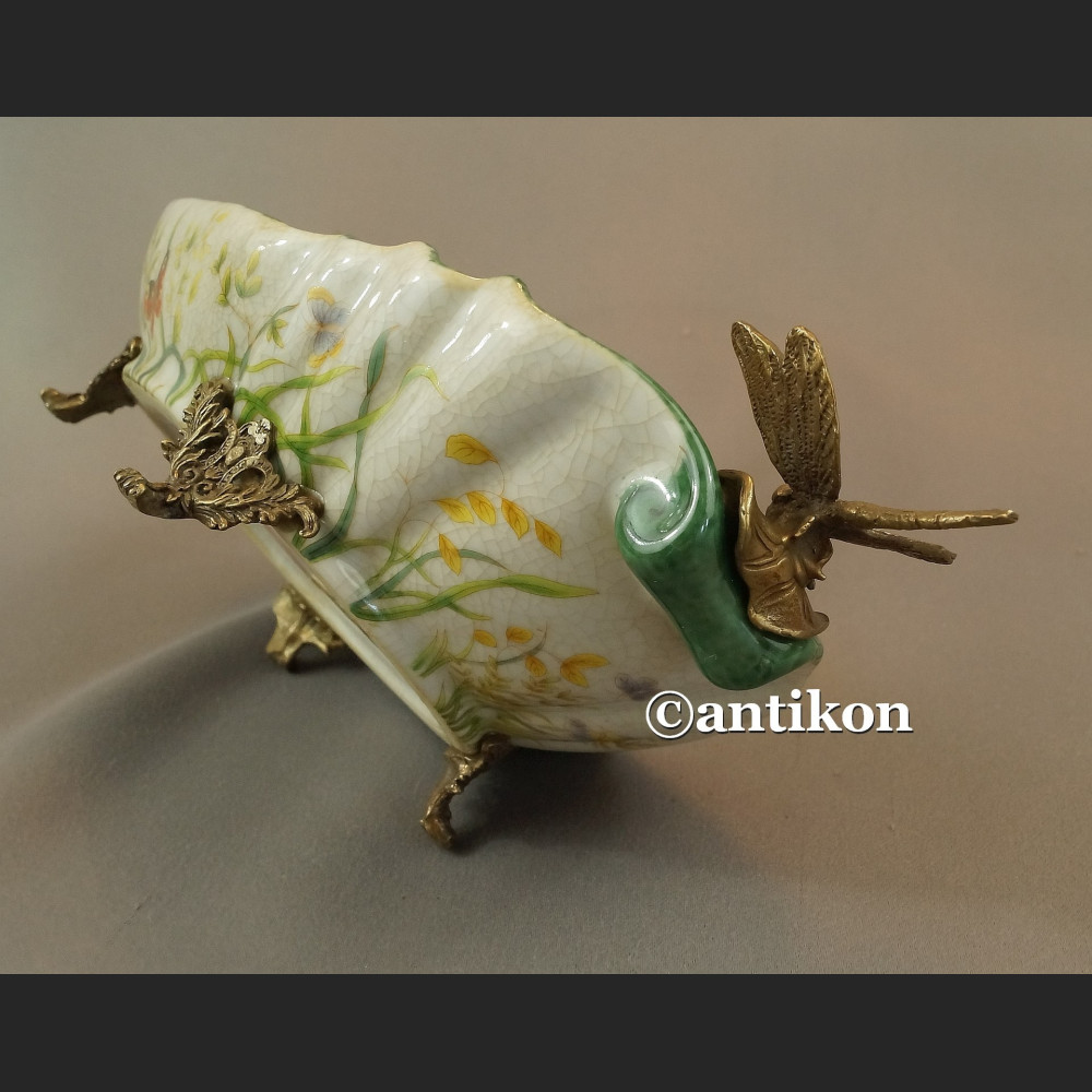 Patera  porcelanowa z brązem w stylu secesyjnym 