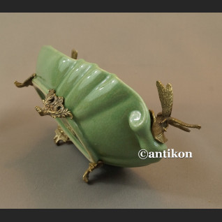 Patera w stylu secesyjnym zielona 