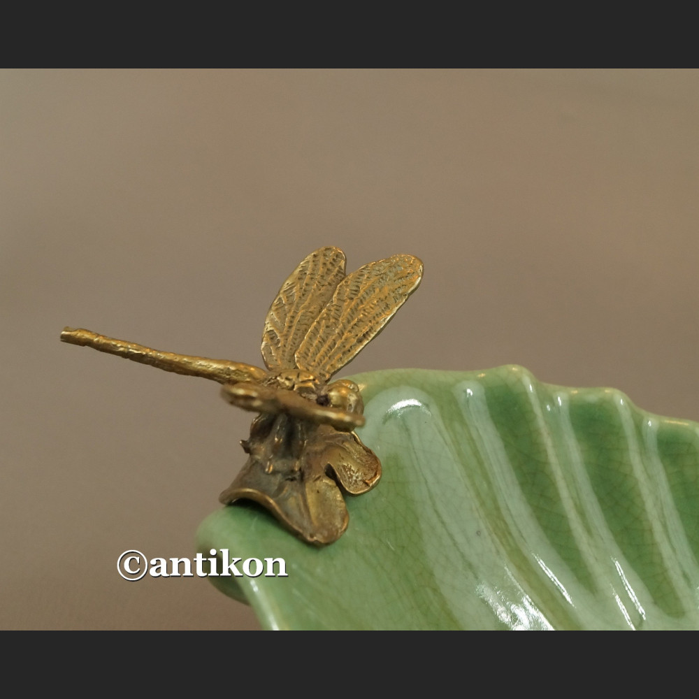 Patera w stylu secesyjnym zielona 