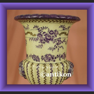 Żardiniera duża donica z lwami Żardiniera duża donica z lwami