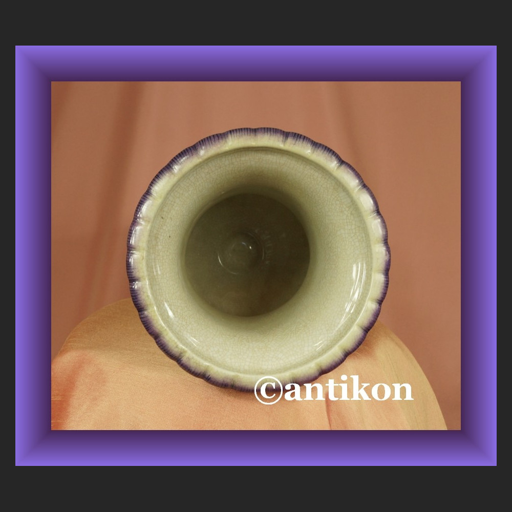 Żardiniera duża donica z lwami Żardiniera duża donica z lwami