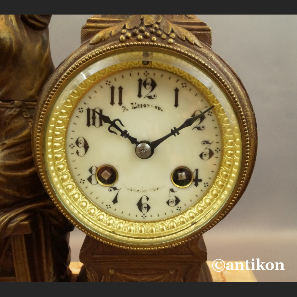 Zegar kominkowy antyk do salonu Francja XIX wiek Zegar kominkowy antyk do salonu Francja XIX wiek