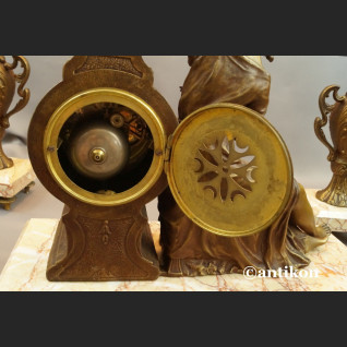 Zegar kominkowy antyk do salonu Francja XIX wiek Zegar kominkowy antyk do salonu Francja XIX wiek