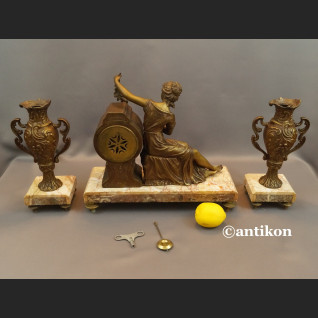 Zegar kominkowy antyk do salonu Francja XIX wiek Zegar kominkowy antyk do salonu Francja XIX wiek