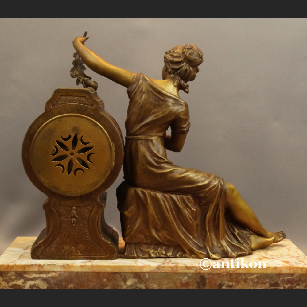 Zegar kominkowy antyk do salonu Francja XIX wiek Zegar kominkowy antyk do salonu Francja XIX wiek