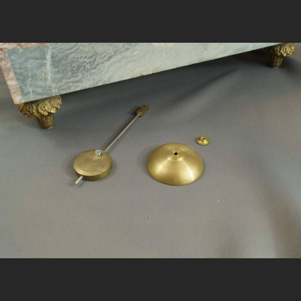 Zegar kominkowy antyk z figurą harfistki Francuz 