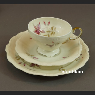 Filiżanka Rosenthal Pompadour przedwojenna  Filiżanka Rosenthal Pompadour przedwojenna