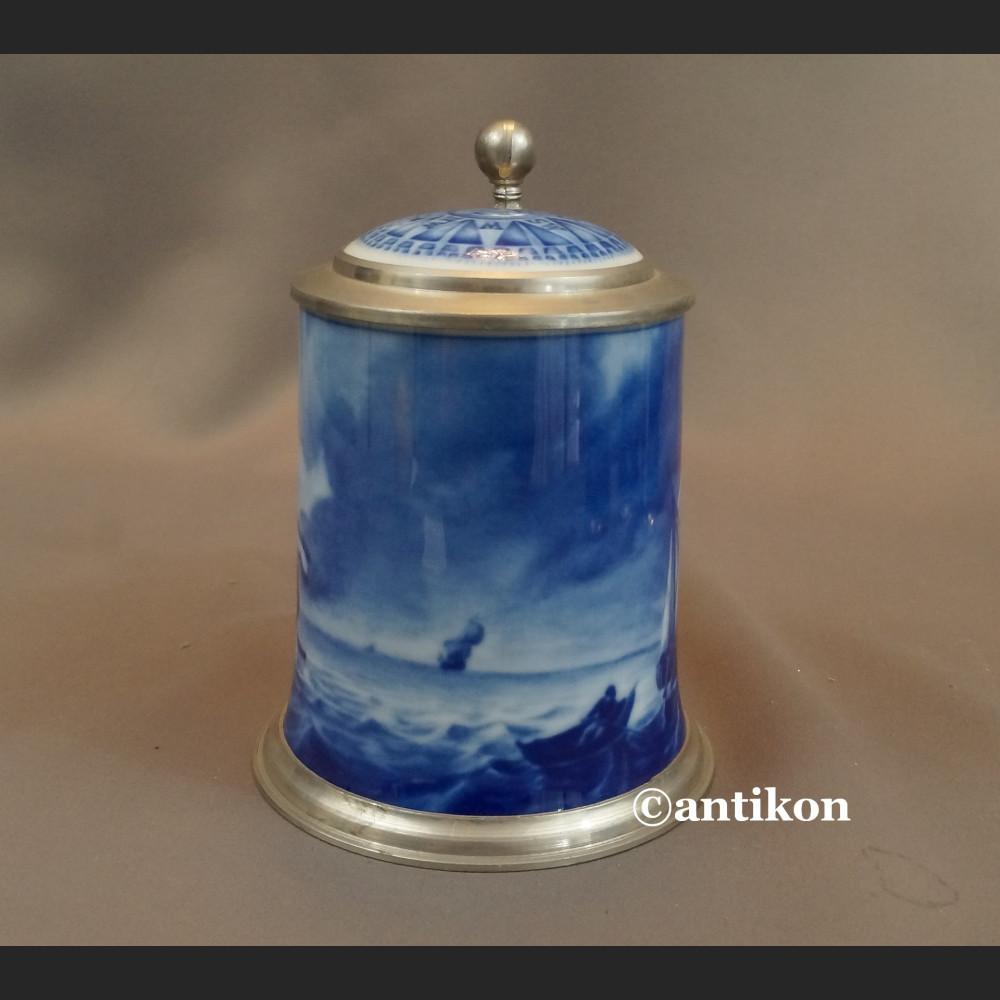 Kufel kobaltem malowany z różą wiatrów 