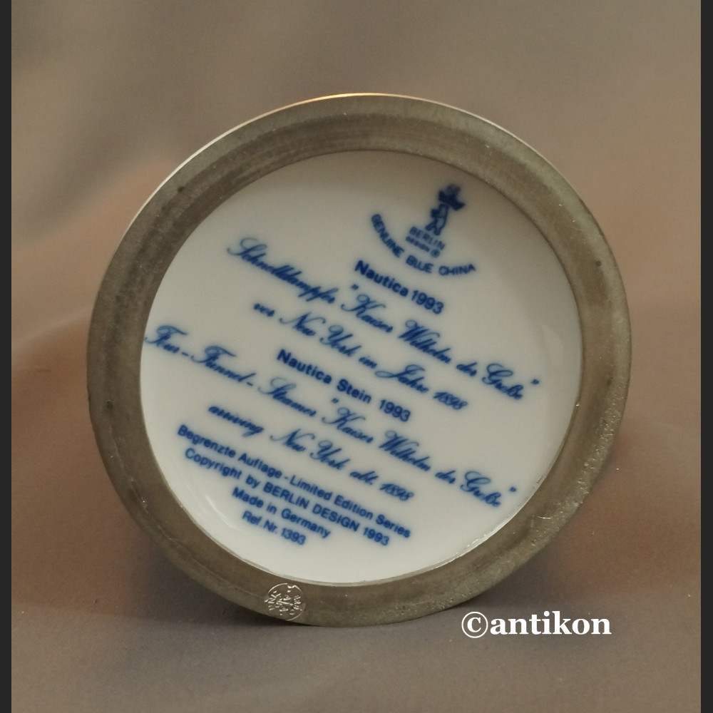 Kufel morski ceramiczny kobaltowy ze statkiem Kufel morski ceramiczny kobaltowy ze statkiem