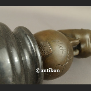 Rzeźba akt kobiety jak Gaja Matka Ziemia 