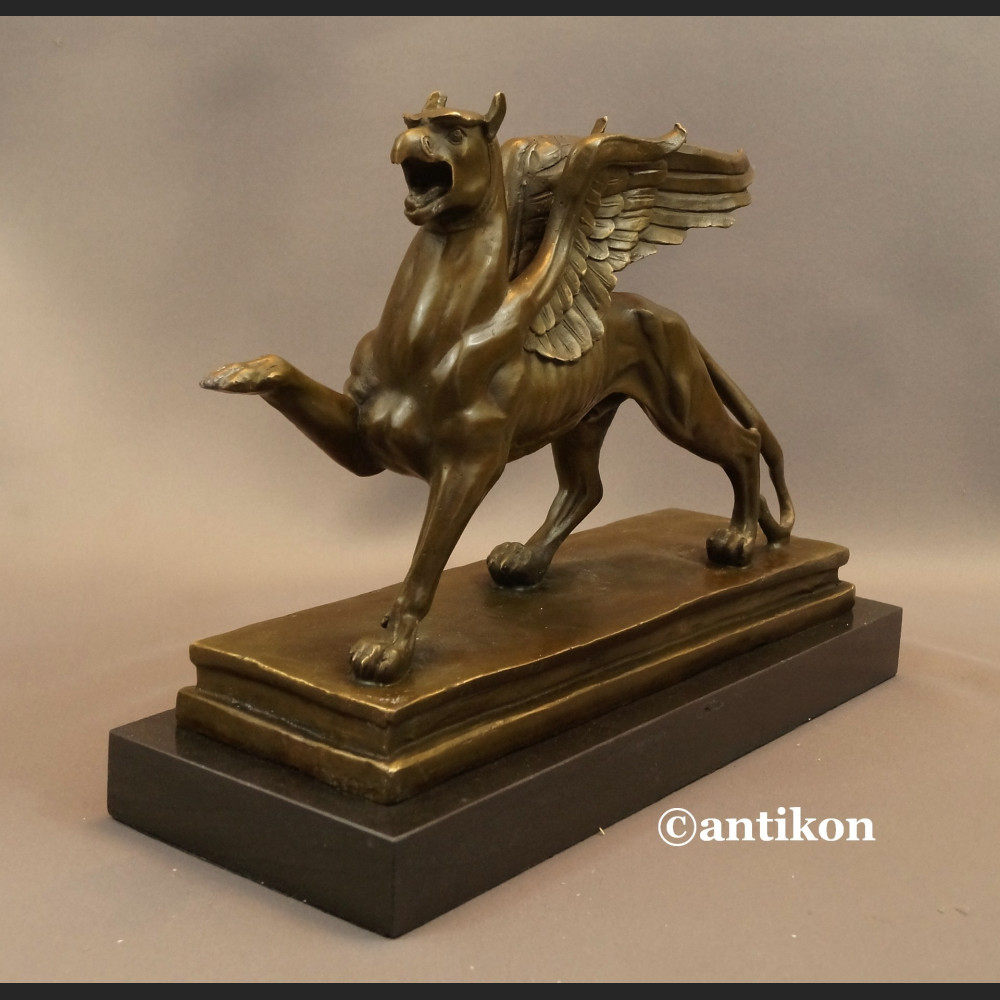 Gryf rzeźba prawdziwy brąz duża figura 