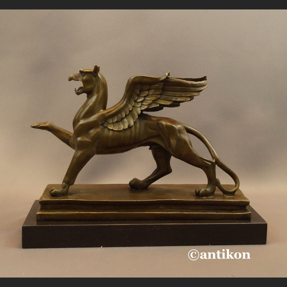 Gryf rzeźba prawdziwy brąz duża figura 