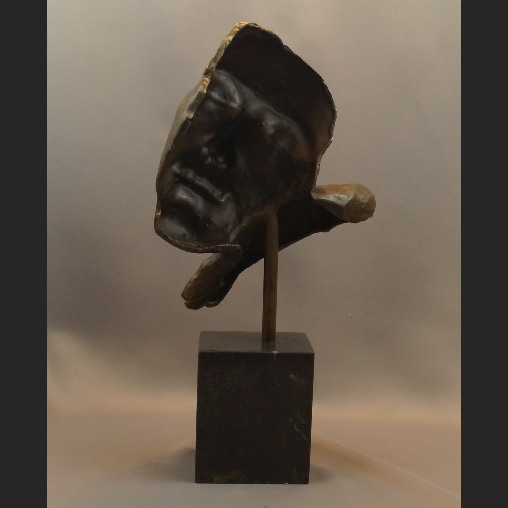 Salvador Dali rzeźba z brązu zaduma maska  Salvador Dali rzeźba z brązu zaduma maska