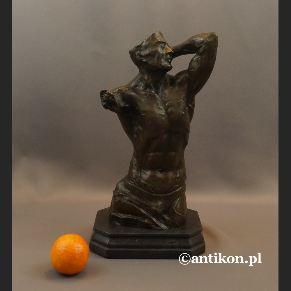 Popiersie tors męski rzeźba niezwykła 