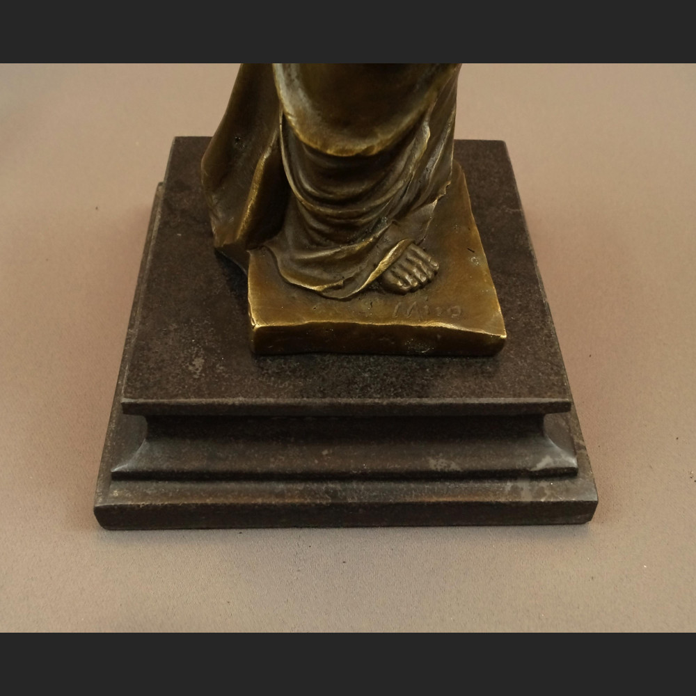 Wenus z Milo rzeźba z brązu klasyka do salonu 