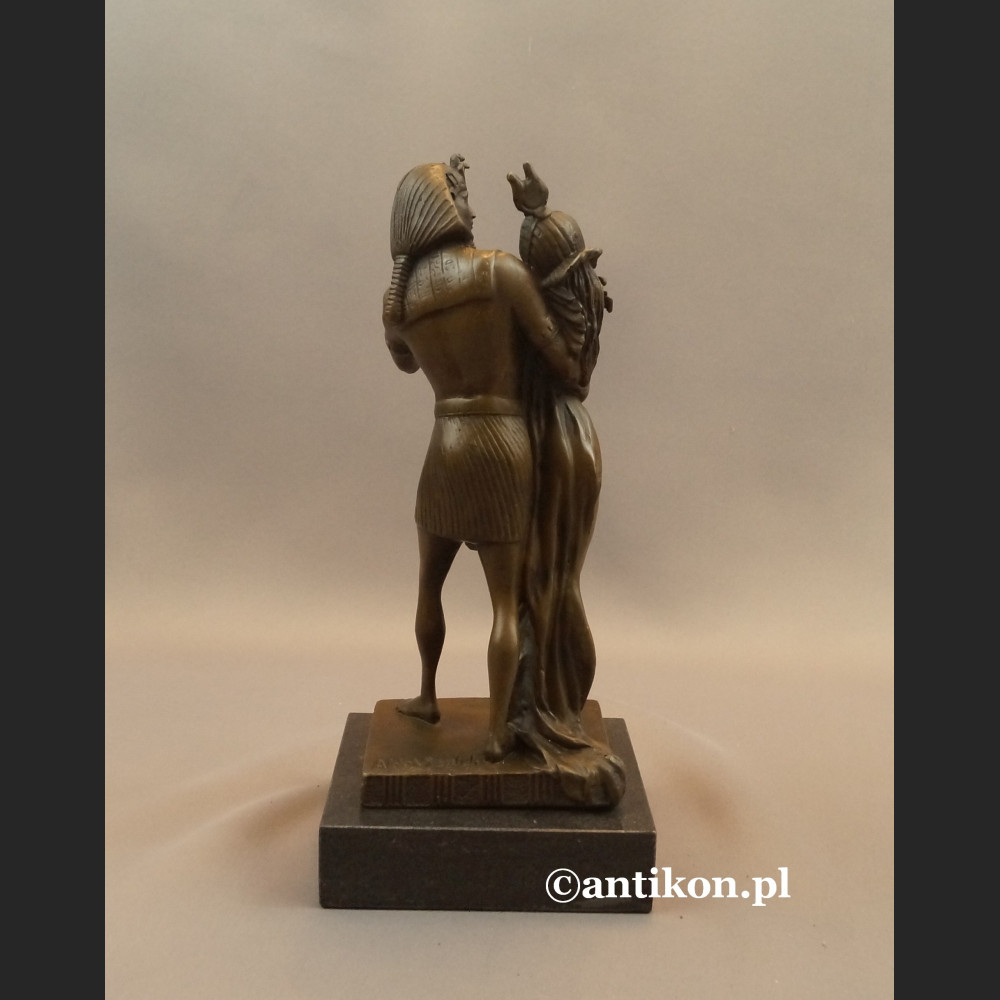 Faraon i Egipcjanka rzeźba z brązu 