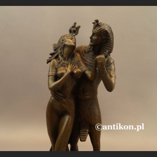 Faraon i Egipcjanka rzeźba z brązu 