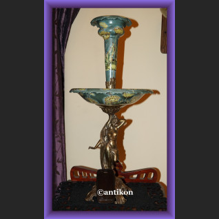 Patera z figurą kobiety ogromna piętrowa 