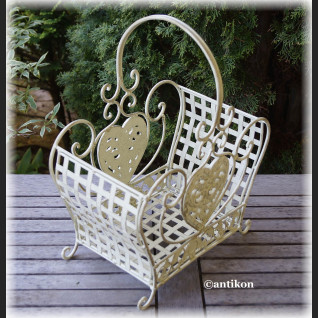 Kosz biały prowansalski metalowy do kwiatów mniejszy  Kosz biały prowansalski metalowy do kwiatów mniejszy