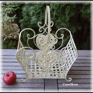 Kosz biały prowansalski metalowy do kwiatów mniejszy  Kosz biały prowansalski metalowy do kwiatów mniejszy