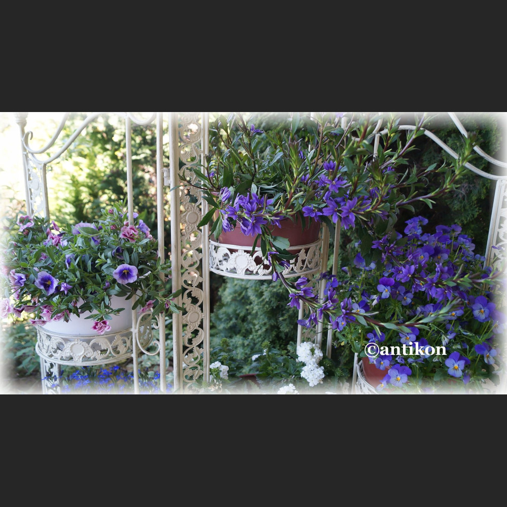 Kwietnik parawan duży prowansalski biały metalowy  Kwietnik parawan duży prowansalski biały metalowy