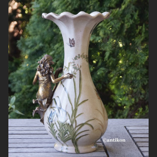 Wazon z nimfą secesyjny porcelana z brązem 