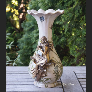 Wazon z nimfą secesyjny porcelana z brązem 