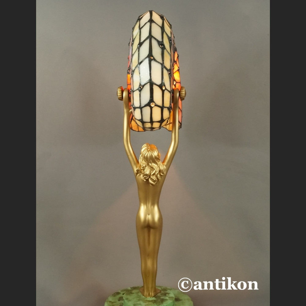 Lampa Nautilus witrażowa secesyjna w stylu Tiffany 