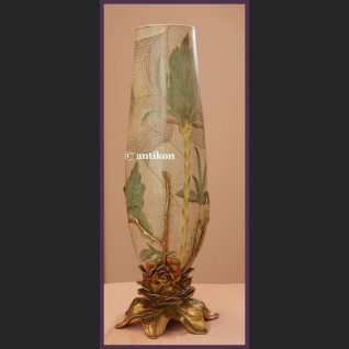 Wazon pałacowy ogromny okuty w brąz 