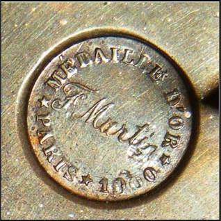 Zegar kominkowy antyk marmurowy ze świecznikami Francja 