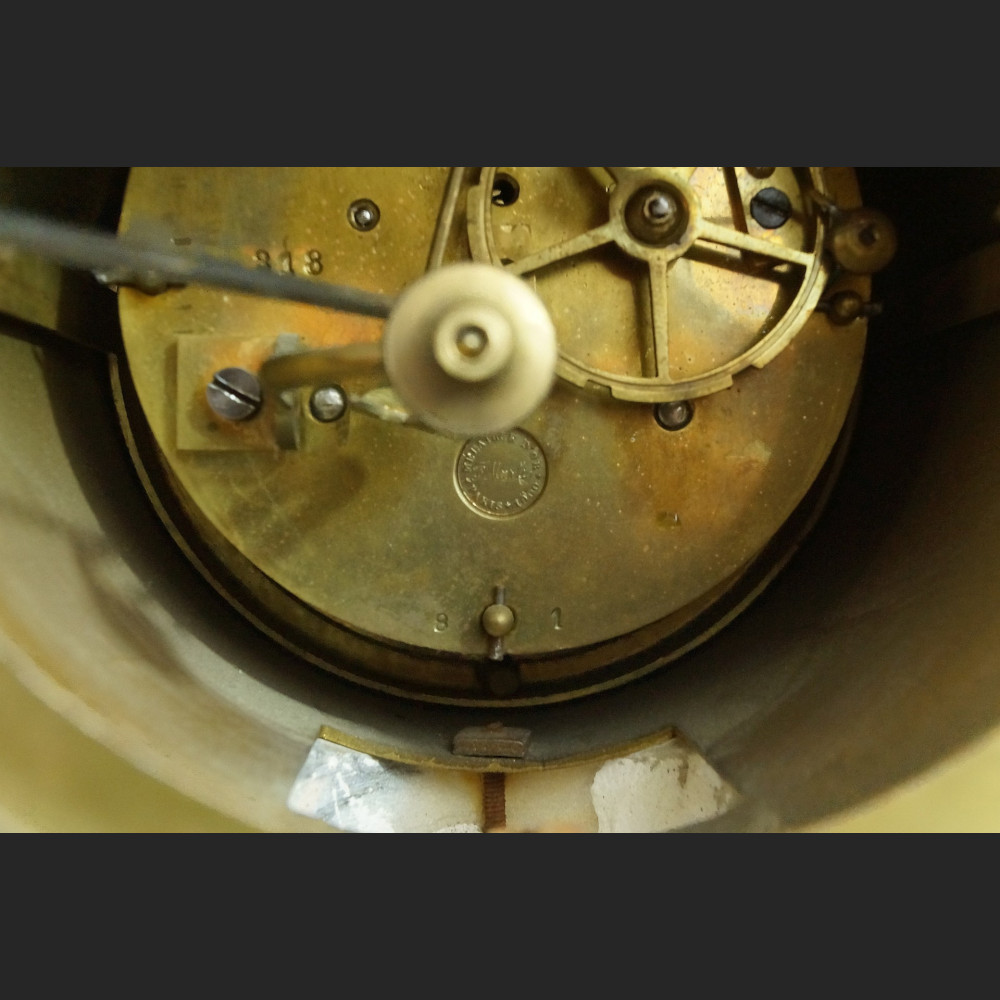 Zegar kominkowy antyk marmurowy ze świecznikami Francja 