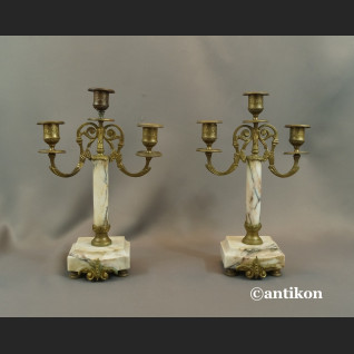 Zegar kominkowy antyk marmurowy ze świecznikami Francja 