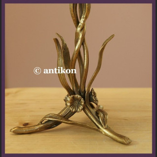 Scesyjna kwiatowa patera cudo