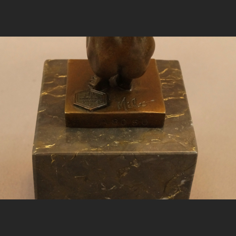 Modernistyczna rzeźba Sportowca mężczyzna Modernistyczna rzeźba Sportowca mężczyzna