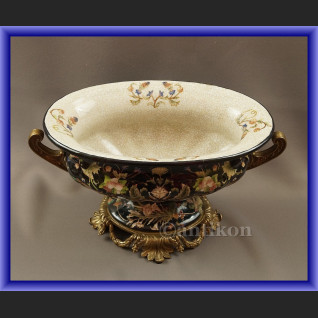 Patera porcelanowa czarna w kwiaty Patera porcelanowa czarna w kwiaty
