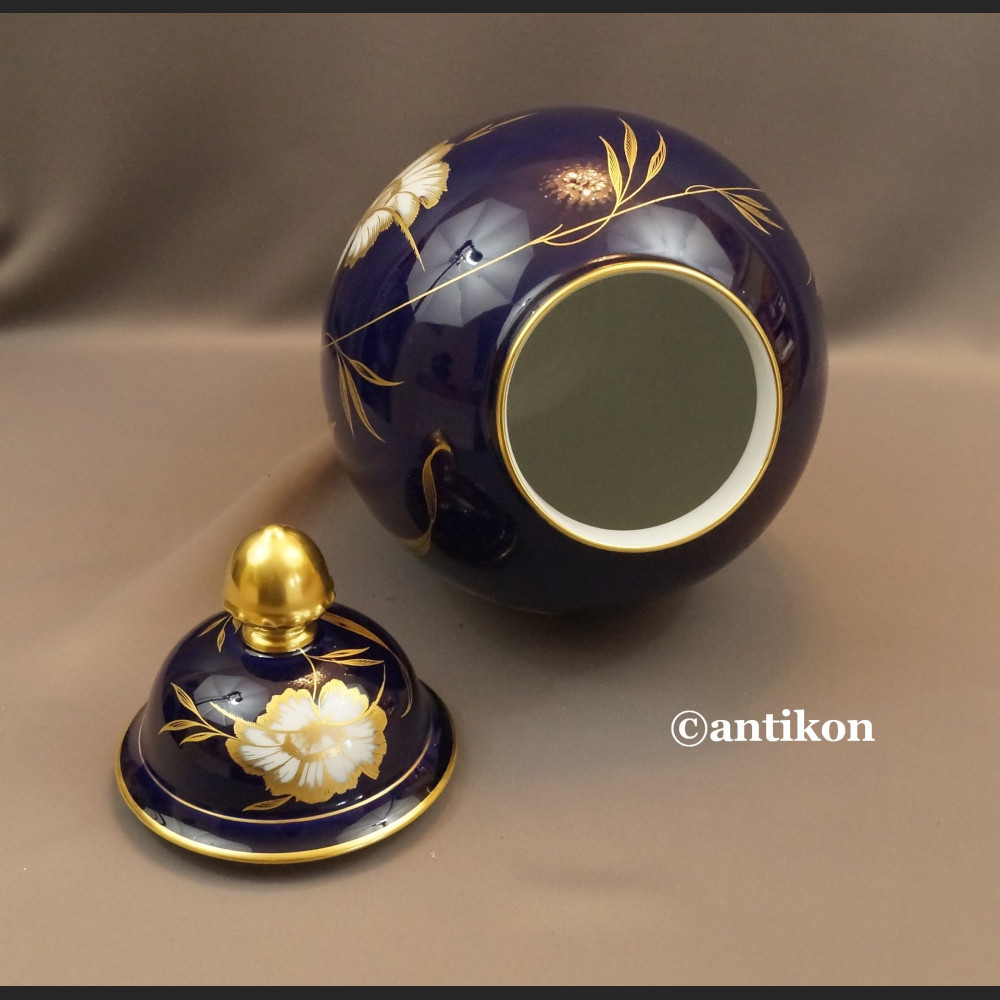 Wazon Rosenthal z pokrywą kobaltowy granat w kwiaty Wazon Rosenthal z pokrywą kobaltowy granat w kwiaty