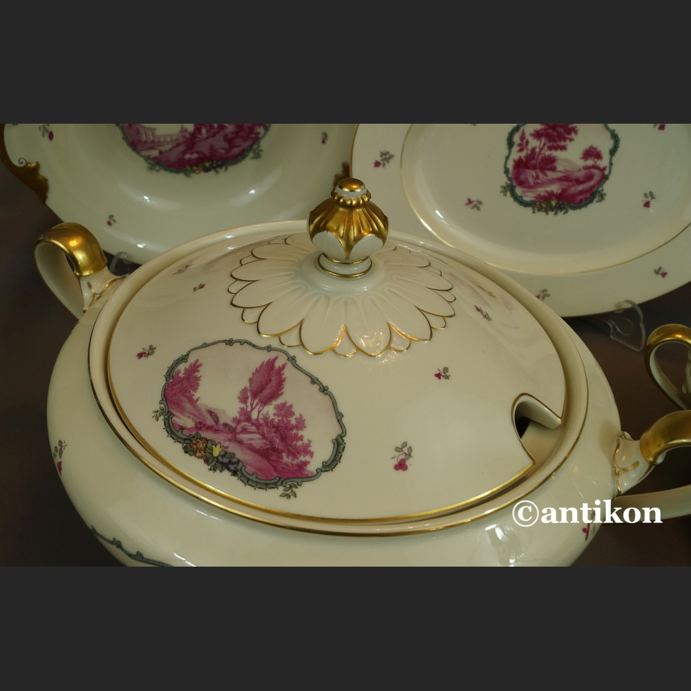 Serwis Rosenthal Ivory 12 osobowy obiadowy ze scenkami Unkat 