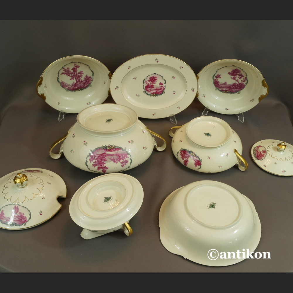 Serwis Rosenthal Ivory 12 osobowy obiadowy ze scenkami Unkat 