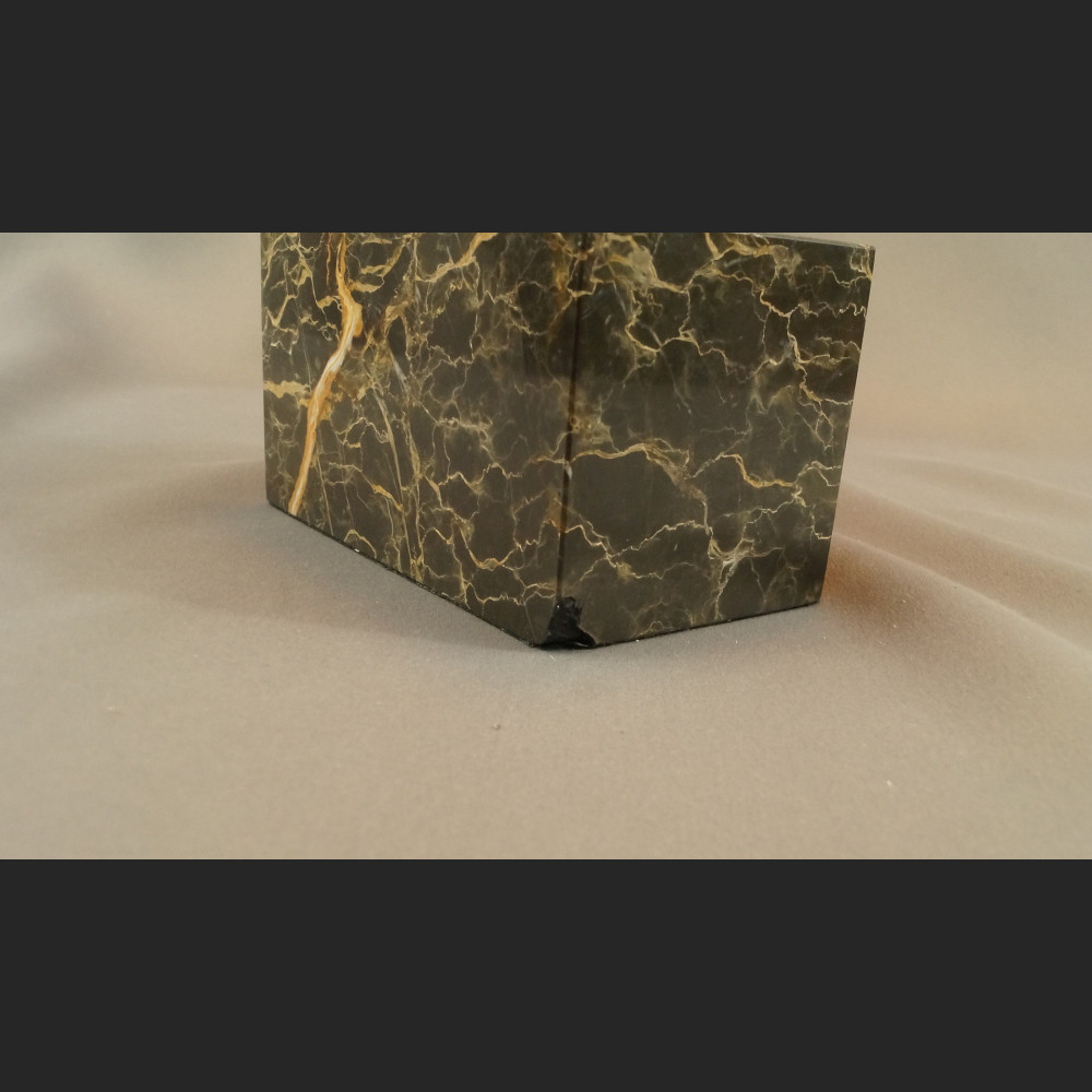 Byk giełdowy rzeźba z brązu hossa 